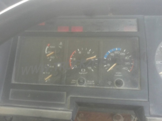 รถบรรทุกติดเครน ISUZU 6 ล้อ FTR12HA   เครน 3 ตัน ปีจดทะเบียน 2538