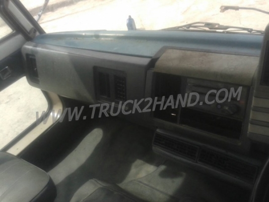 รถบรรทุกติดเครน ISUZU 6 ล้อ FTR12HA   เครน 3 ตัน ปีจดทะเบียน 2538