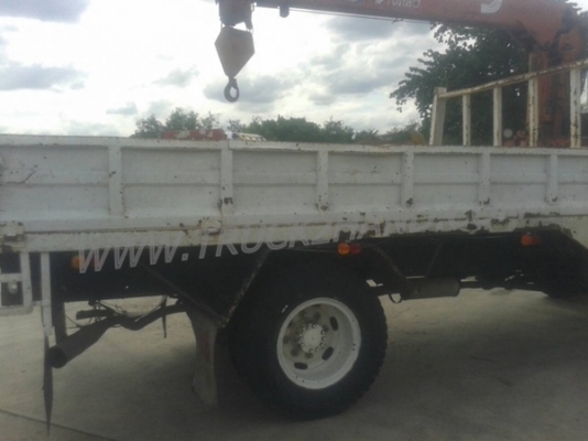 รถบรรทุกติดเครน ISUZU 6 ล้อ FTR12HA   เครน 3 ตัน ปีจดทะเบียน 2538