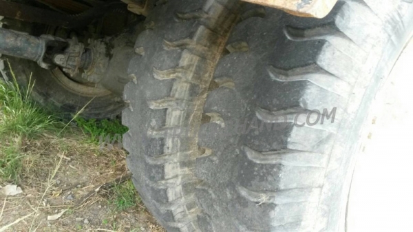 รถบรรทุกติดเครน ISUZU 6 ล้อ FTR12HA   เครน 3 ตัน ปีจดทะเบียน 2538