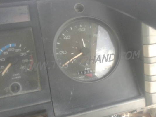 รถบรรทุกติดเครน ISUZU 6 ล้อ FTR12HA   เครน 3 ตัน ปีจดทะเบียน 2538