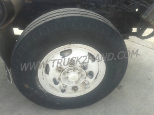 รถบรรทุกติดเครน ISUZU 6 ล้อ FTR12HA   เครน 3 ตัน ปีจดทะเบียน 2538