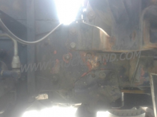 รถบรรทุกติดเครน ISUZU 6 ล้อ FTR12HA   เครน 3 ตัน ปีจดทะเบียน 2538