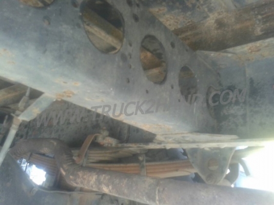 รถบรรทุกติดเครน ISUZU 6 ล้อ FTR12HA   เครน 3 ตัน ปีจดทะเบียน 2538