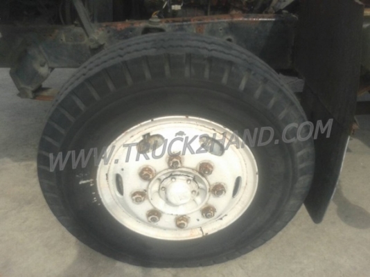 รถบรรทุกติดเครน ISUZU 6 ล้อ FTR12HA   เครน 3 ตัน ปีจดทะเบียน 2538