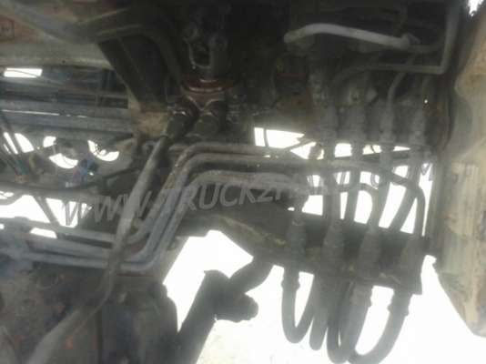 รถบรรทุกติดเครน ISUZU 6 ล้อ FTR12HA   เครน 3 ตัน ปีจดทะเบียน 2538