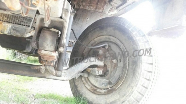 รถบรรทุกติดเครน ISUZU 6 ล้อ FTR12HA   เครน 3 ตัน ปีจดทะเบียน 2538