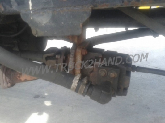 รถบรรทุกติดเครน ISUZU 6 ล้อ FTR12HA   เครน 3 ตัน ปีจดทะเบียน 2538