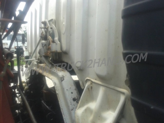 รถบรรทุกติดเครน ISUZU 6 ล้อ FTR12HA   เครน 3 ตัน ปีจดทะเบียน 2538