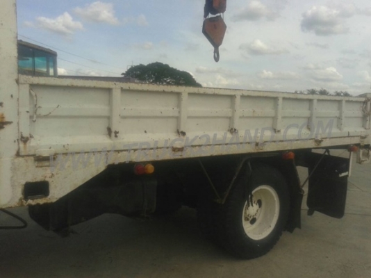 รถบรรทุกติดเครน ISUZU 6 ล้อ FTR12HA   เครน 3 ตัน ปีจดทะเบียน 2538