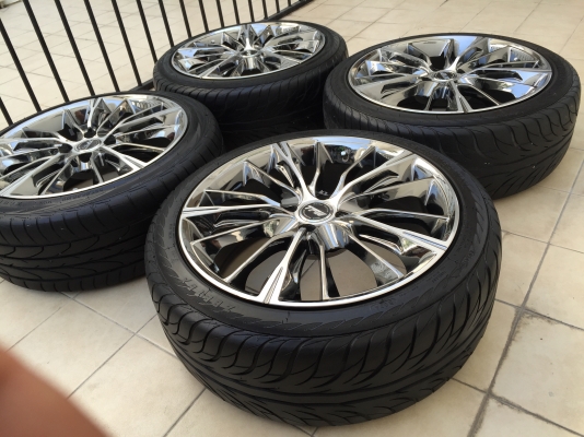 ขายยางขอบ17 สวยหรูด้วยรายละเอียด ทุกริ้วพลิ้วแว่บ ทั้งยามวิ่ง และนิ่งสงบ สภาพดี ขายยางขอบ17 สวยหรูด้วยรายละเอียด ทุกริ้วพลิ้วแว่บ ทั้งยามวิ่ง และนิ่งสงบ สภาพดี