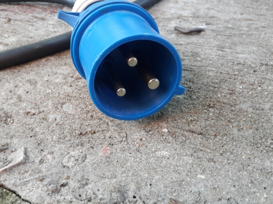 ปลั๊ก พาวเวอร์