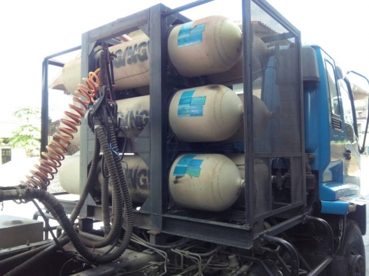 เทรนเลอร์ตามภาพ    240 แรง((เถ้าแก่ใจดีมาก..))) พร้อมใช้งาน     ราคา 900,000  บาท