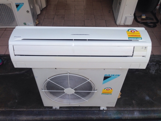 **** ขายแอร์ DAIKIN 18000 BTU สภาพสวย ****