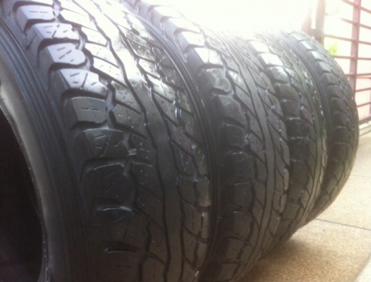 ยาง All Dunlop 30 9.5 R15 ปี11 เนื้อนิ่มๆ ไม่มีปะ ยาง All Dunlop 30 9.5 R15 ปี11 เนื้อนิ่มๆ ไม่มีปะ