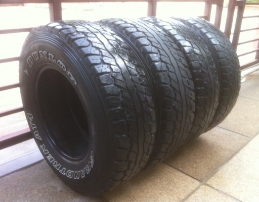 ยาง All Dunlop 30 9.5 R15 ปี11 เนื้อนิ่มๆ ไม่มีปะ ยาง All Dunlop 30 9.5 R15 ปี11 เนื้อนิ่มๆ ไม่มีปะ