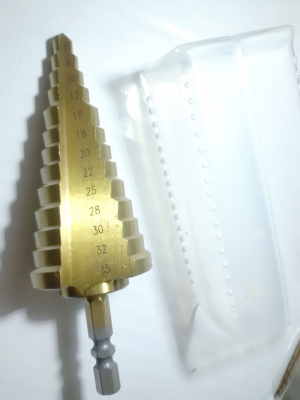 ดอกเจาะคว้านรู Step Drill ชุบไทเทเนียม ดอกใหญ่เบอร์มิล 6-35 มิล แบบ แกนปลดสวมเร็ว หกเหลี่ยม