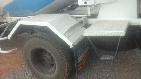 ขายรถนอกนําเข้าติดโม้3.5คิวรถไมเคยใช้งานในไทยเครือง210แรง