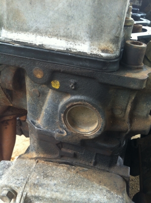 ขายเครื่องพร้อมเกียร์ นิสสัน LD20 ฝาเรียบ ขายเครื่องพร้อมเกียร์ นิสสัน LD20 ฝาเรียบ