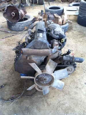 ขายเครื่องพร้อมเกียร์ นิสสัน LD20 ฝาเรียบ ขายเครื่องพร้อมเกียร์ นิสสัน LD20 ฝาเรียบ