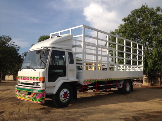 ขายรถ ISUZU 175 สภาพสวย เครื่องดี คัชซีแจ่ม FRR12NA ยาว 7.20 เมตร