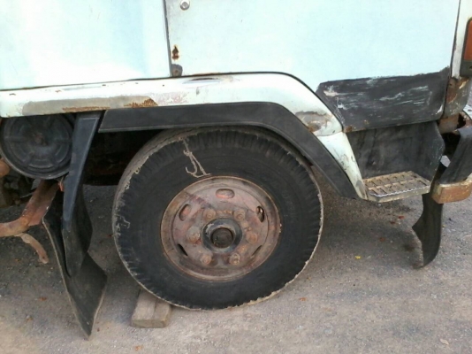 รถ6ล้อ ISUZU Rocky185แรงม้า กระบะดั้มดิน เบรคทิฟฟี่