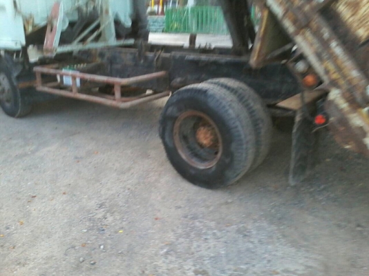 รถ6ล้อ ISUZU Rocky185แรงม้า กระบะดั้มดิน เบรคทิฟฟี่