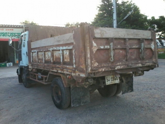 รถ6ล้อ ISUZU Rocky185แรงม้า กระบะดั้มดิน เบรคทิฟฟี่