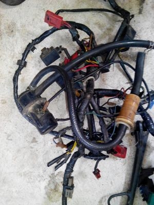 ขายแผ่น ชาร์ตกับชุดสายไฟ ของ HONDA CBR 400 y 89 ราคา 2500 บาท รวมส่ง ขายแผ่น ชาร์ตกับชุดสายไฟ ของ HONDA CBR 400 y 89 ราคา 2500 บาท รวมส่ง