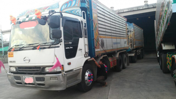 ขายรถบรรทุก 24 ล้อพ่วงแม่ลูกดัมพ์ HINO เปอร์เฟีย 320 แรงม้า ลูกพ่วง 3 เพลา ราคา 1800000 ขายรถบรรทุก 24 ล้อพ่วงแม่ลูกดัมพ์ HINO เปอร์เฟีย 320 แรงม้า ลูกพ่วง 3 เพลา ราคา 1800000