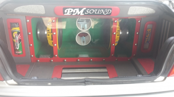 ขายรถเก๋งบีเอ็มนกแก้วซีรี3 ปี94 เครื่องเสียงกระหึ่ม เครื่องเสียงรอบคัน จอดมา3ปี เครื่องติดครับ ขี้เกลียดทำ ขาย 85000 บาทเท่านั้น