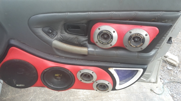 ขายรถเก๋งบีเอ็มนกแก้วซีรี3 ปี94 เครื่องเสียงกระหึ่ม เครื่องเสียงรอบคัน จอดมา3ปี เครื่องติดครับ ขี้เกลียดทำ ขาย 85000 บาทเท่านั้น