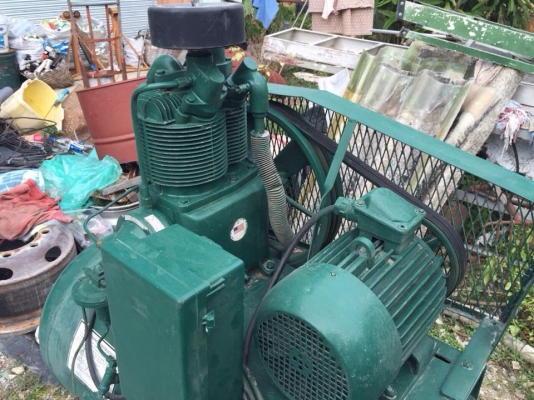 ขายปั๊มลม แชมเปี้ยน จาก USA ขนาด 300 ลิตร มอเตอร์ 5 แรงม้า ไฟ 380 โวลท์ 2 สูบ ขายปั๊มลม แชมเปี้ยน จาก USA ขนาด 300 ลิตร มอเตอร์ 5 แรงม้า ไฟ 380 โวลท์ 2 สูบ