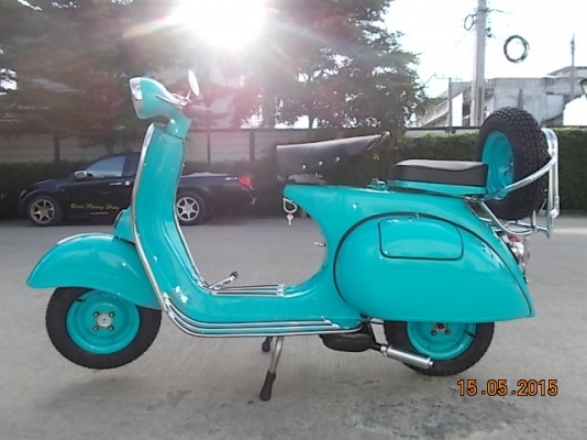 เอเซียเวสป้า---->>จัดส่งรถvespa 64ให้พี่โสภณ ที่สุพรรณ เรียบร้อย 17/05/2558