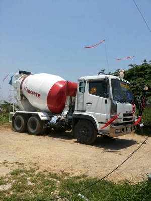 ขายรถสิบล้อโม่ปูน