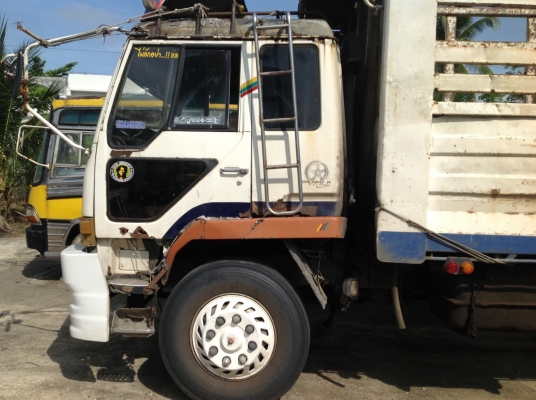 ขาย10สิบล้อเพลาเดียว FN517MRDH2. 6D16 190แรงม้า ขาย10สิบล้อเพลาเดียว FN517MRDH2. 6D16 190แรงม้า