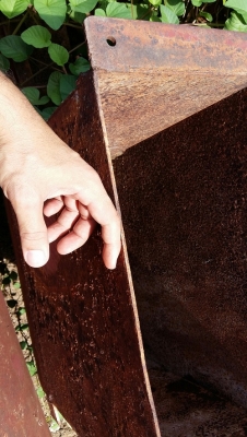 ถังบอลลูนหรือไซโคลน เหล็กหนา ๆ