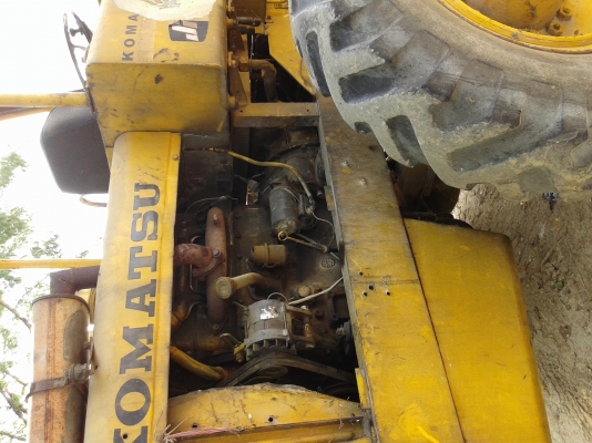 ขายรถตักโคมัสสุ jh30b ขายรถตักโคมัสสุ jh30b