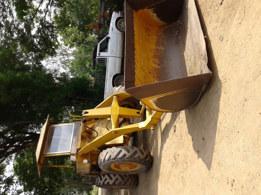 ขายรถตักโคมัสสุ jh30b