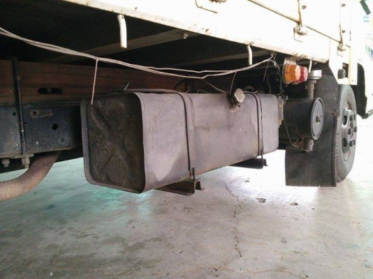 ขายISUZU NPR110แรง ยาว5เมตร เครื่องดีปี36 NPR59LU5M แคชซีสวย ยางดี ภายในสวย แอร์เย็น สภาพพร้อมใช้งาน เอกสารพร้อมโอน สนใจโทร 090-8588220คุณนะ 093-3258446คุณบิว ID:narong498 หรือเข้าดูสินค้าได้ที่ www.truck.in.th/498 หรือเพจFacebook ณรงค์ ซื้อขายรถมือสอง (เ