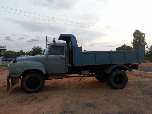 ขายดั้มหัวยาว เครื่อง6BB เครื่องดี แคชซีสวย เฟืองท้ายใหญ่ สภาพสวยพร้อมใช้งาน เอกสารพร้อมโอน สนใจโทร 090-8588220คุณนะ 093-3258446คุณบิว ID:narong498 หรือเข้าดูสินค้าได้ที่ www.truck.in.th/498 หรือเพจFacebook ณรงค์ ซื้อขายรถมือสอง (เว็บไซต์ส่วนตัว)