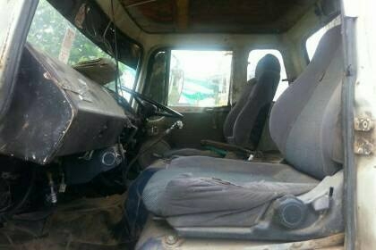 ขายดั้มHINO KM300 เครื่องEH100 เครื่องดี สภาพพร้อมใช้งาน เอกสารพร้อมโอน สนใจโทร 090-8588220คุณนะ 093-3258446คุณบิว ID:narong498 หรือเข้าดูสินค้าได้ที่ www.truck.in.th/498 หรือเพจFacebook ณรงค์ ซื้อขายรถมือสอง (เว็บไซต์ส่วนตัว)