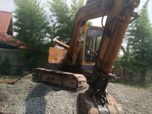 โคมัสสุ10ht-2 เทียบเ่ท่า60