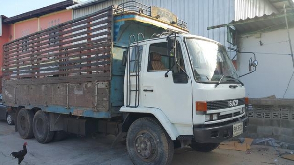 รถล่อง FVM 12 MY หัวทำใหม่  ราคา  550,000  บาท