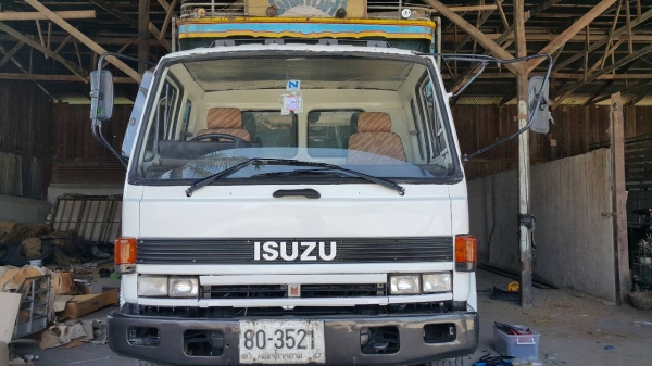 รถล่อง FVM 12 MY หัวทำใหม่  ราคา  550,000  บาท