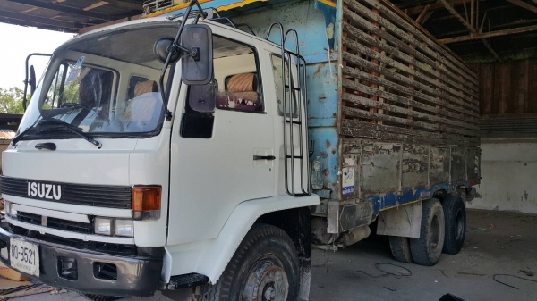 รถล่อง FVM 12 MY หัวทำใหม่  ราคา  550,000  บาท