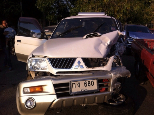 ขายรถอุบัติเหตุ มิตซูบิชิg-wagon
