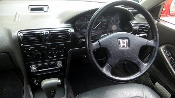 Honda Accord ตาเพชร ปี91