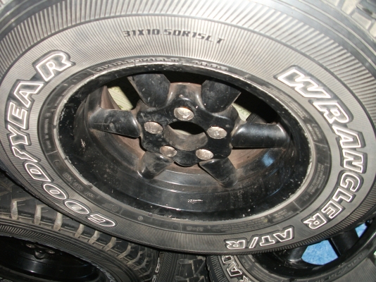 แม็กพร้อมยาง