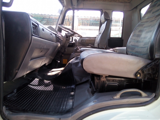 6 ล้อใหญ่  HINO  *สิงห์ไฮเทค*  FF3H  195 แรงม้า  * ยาว 6.50 ม.*  รถสวยจริง+สภาพพร้อมใช้งาน * รถห้างแท้ * มีเล่มพร้อมโอน *